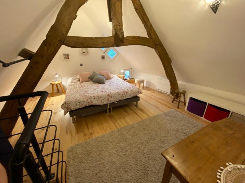 Bed and Breakfast L'Atelier De Sophie Longueville  Экстерьер фото